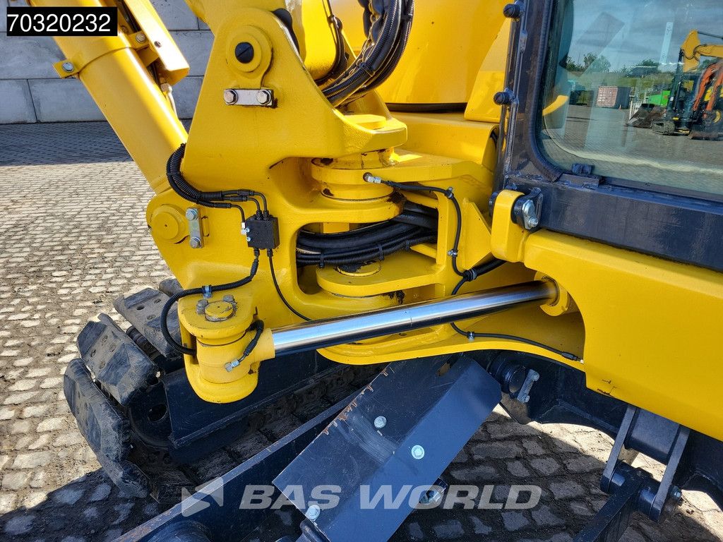 Komatsu PC80 MR-5E0 A/C - 3 Buckets