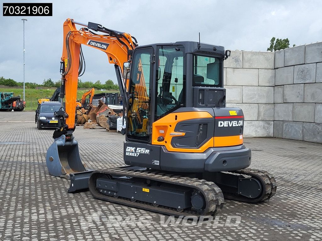 Develon DX55 R-7 A/C