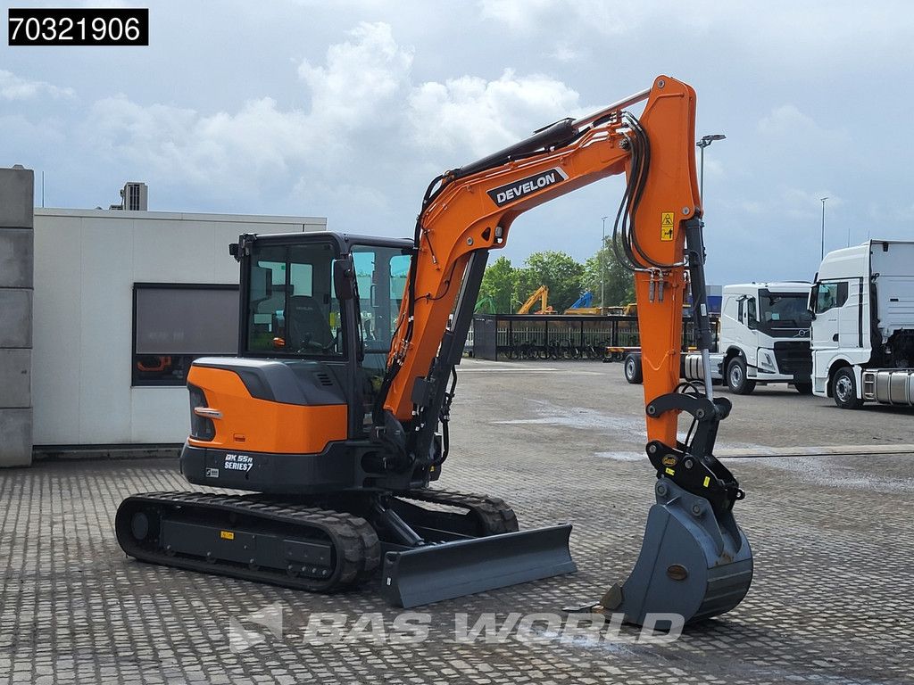 Develon DX55 R-7 A/C