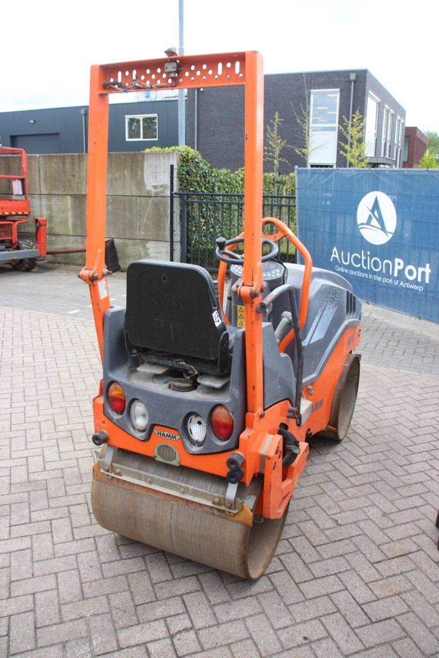 Tandem roller Hamm HD8VV Diesel 14.8kW 2015