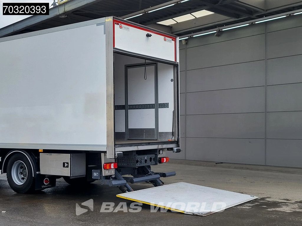 Mercedes Actros 1848 4X2 18tonner 2000kg Ladebordwand Full Air Suespension Automatic Euro 6