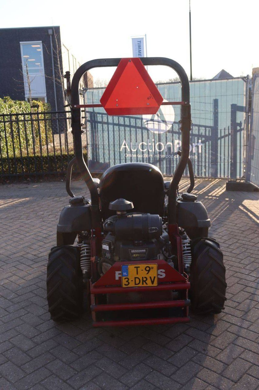Ride-on mower Ferris Zeroturn IS2100z Petrol 2018
