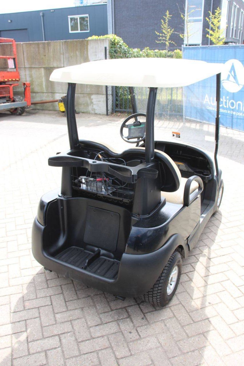 Golfwagen ClubCar Electric 2006