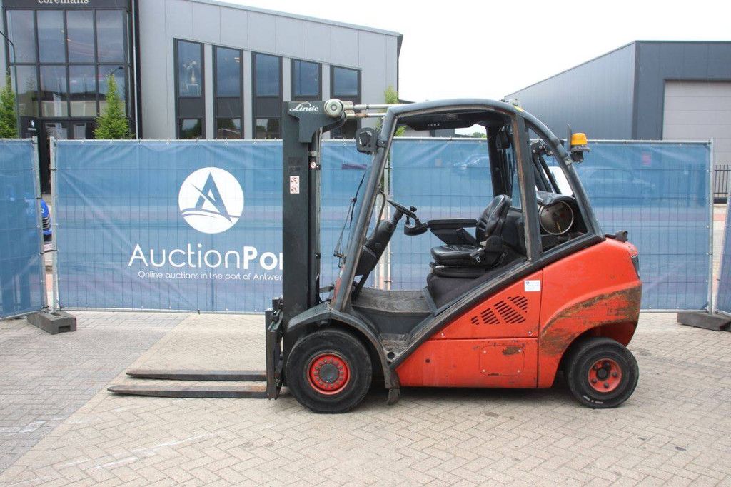 Linde H30T-01 Forklift 3000kg 4.6m 2012
