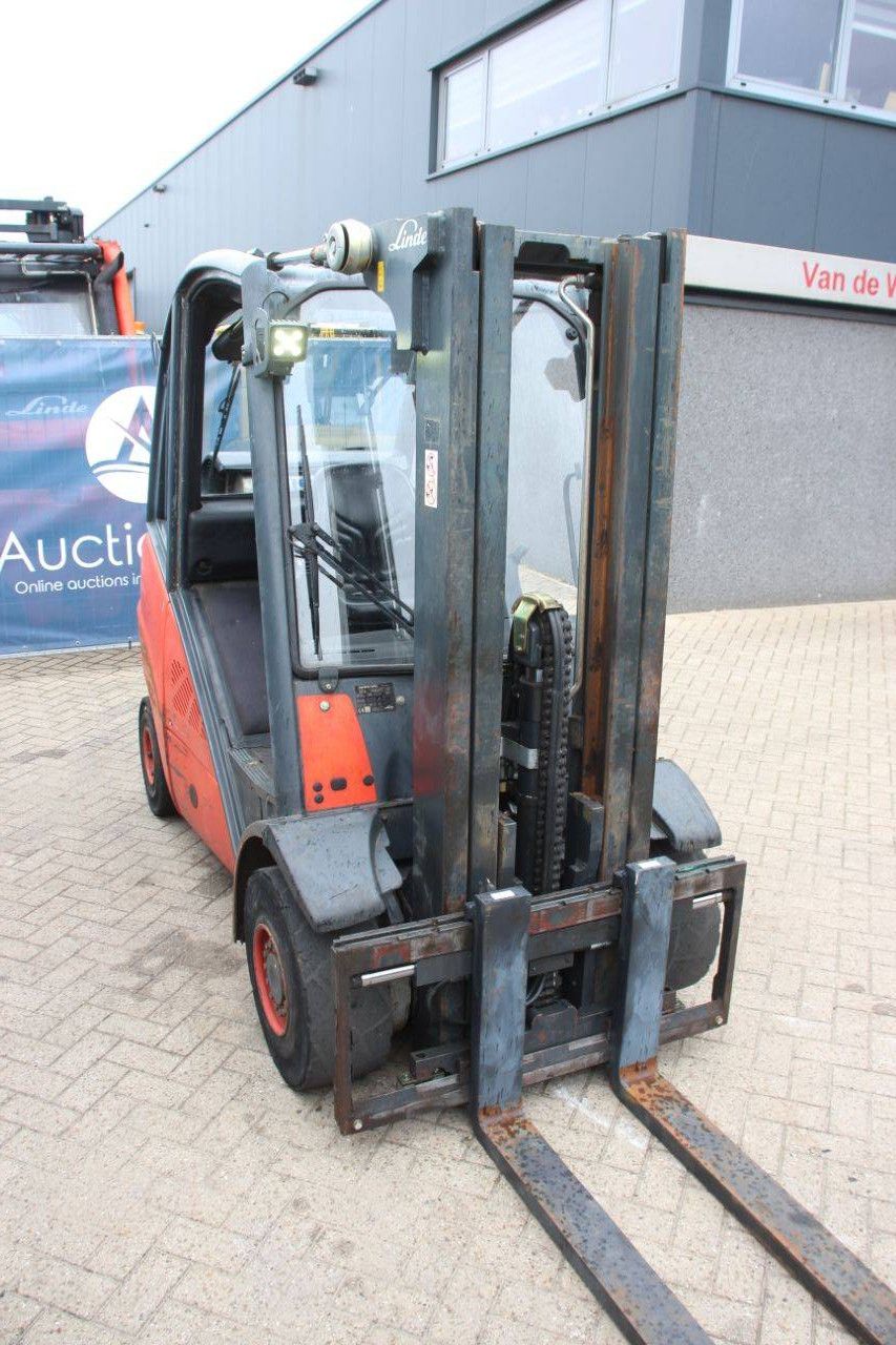 Linde H30T-01 Forklift 3000kg 4.6m 2012