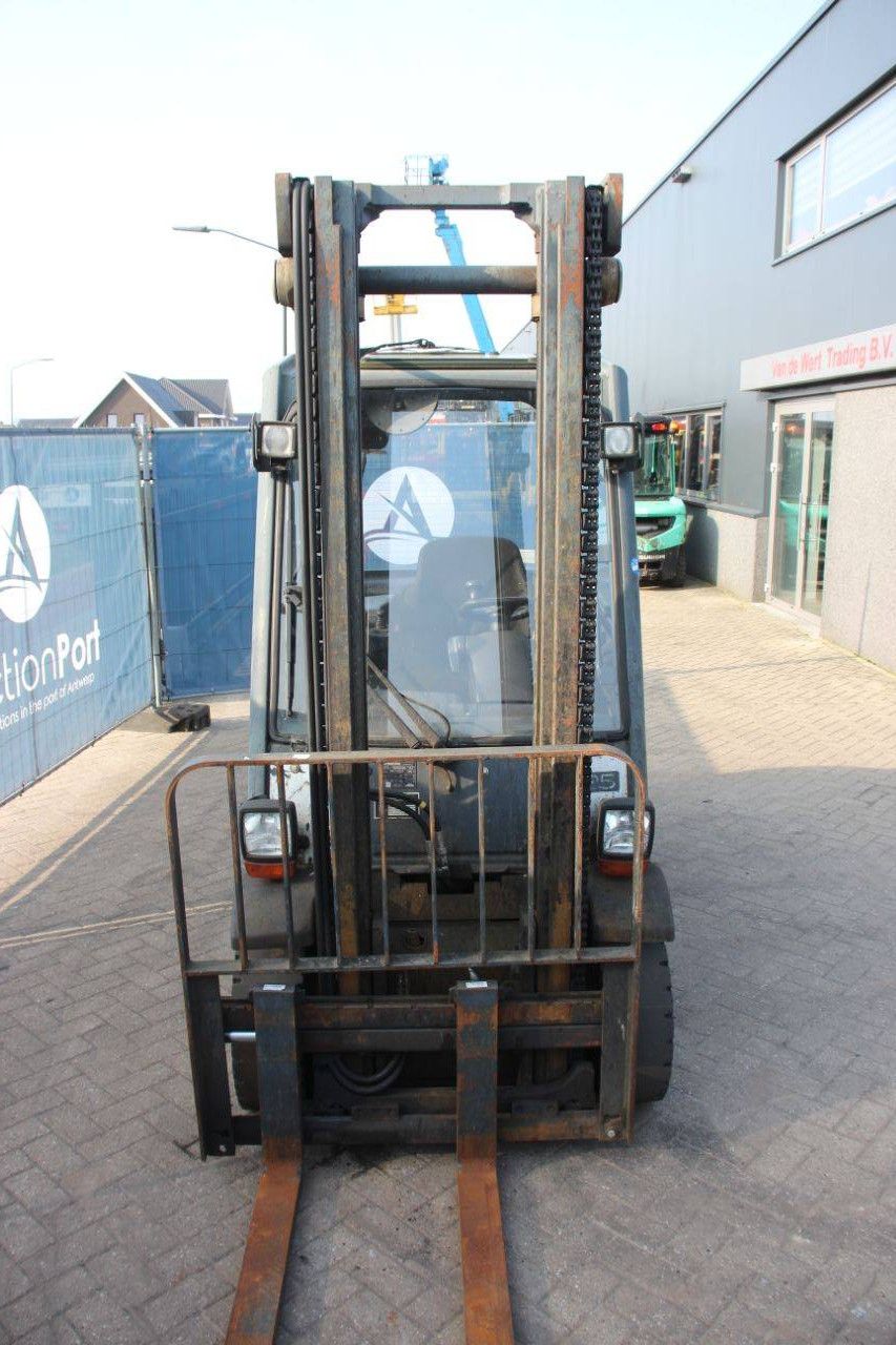 Linde H25D-01 Diesel Forklift 2500kg 7.0m 2010