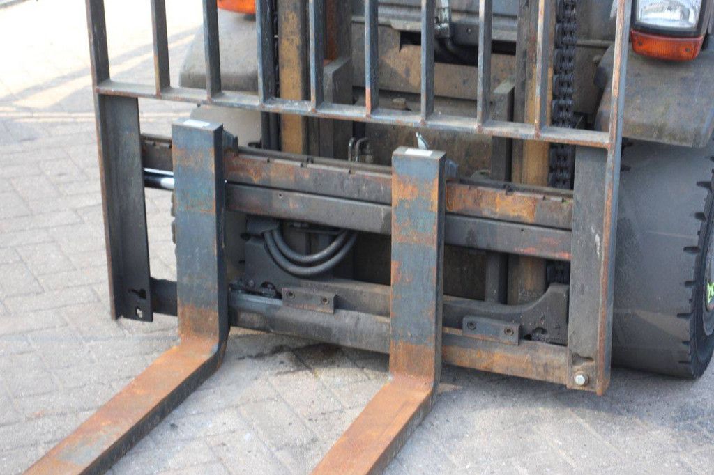 Linde H25D-01 Diesel Forklift 2500kg 7.0m 2010
