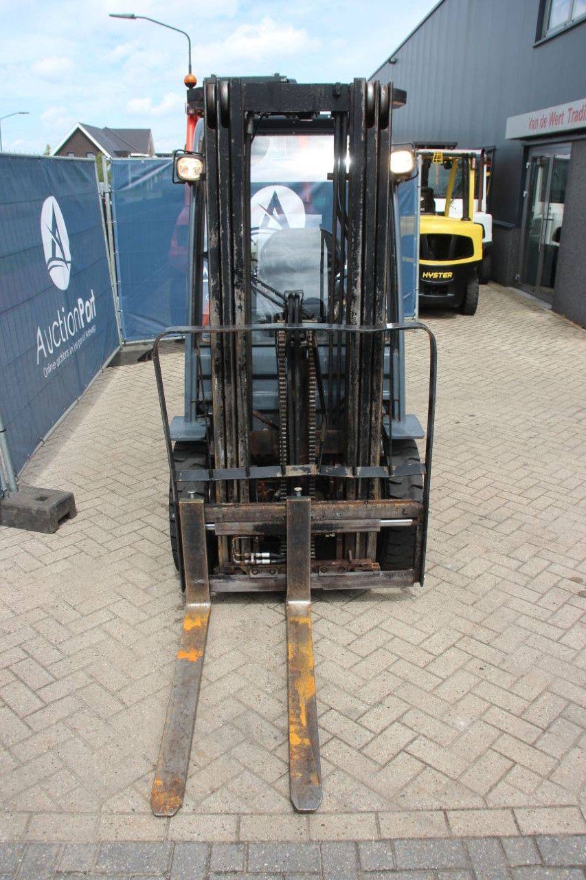 Gabelstapler Toyota 02-8FGF25 LPG 2500kg 4,7m 2010