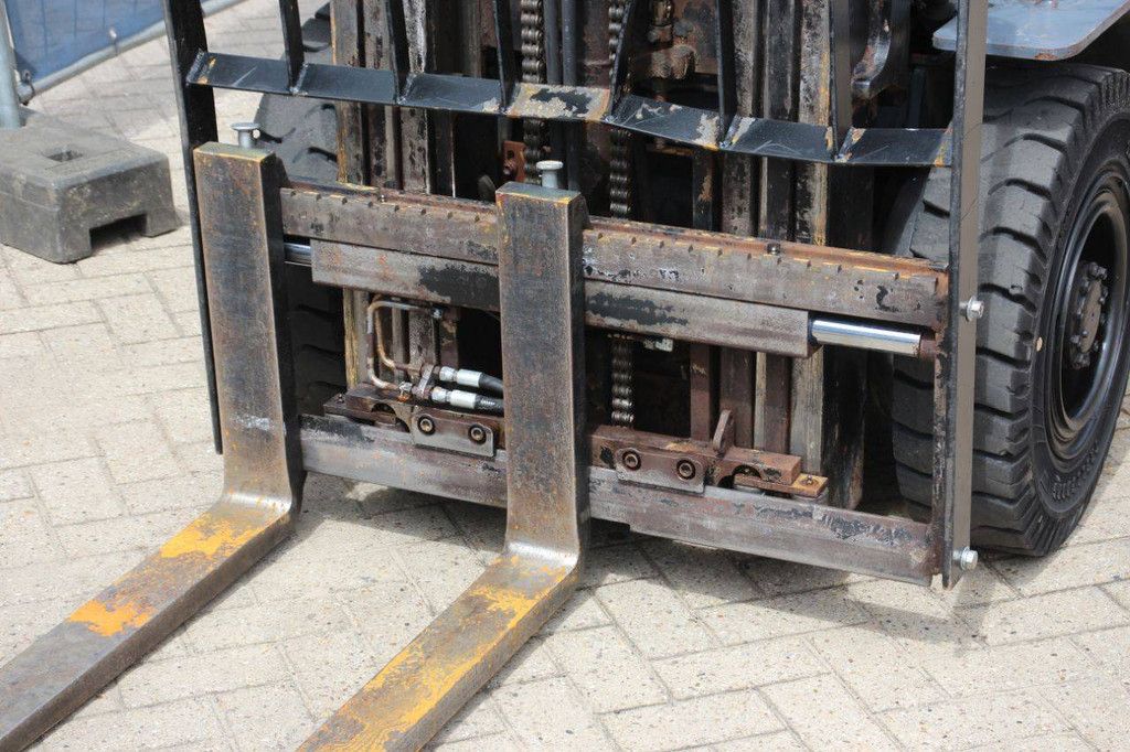 Gabelstapler Toyota 02-8FGF25 LPG 2500kg 4,7m 2010