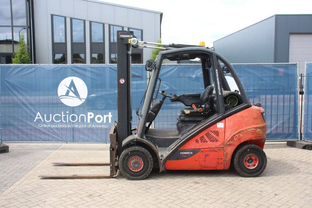 Forklift Fenwick-Linde H25T-02 LPG 2500kg 4.4m 2013