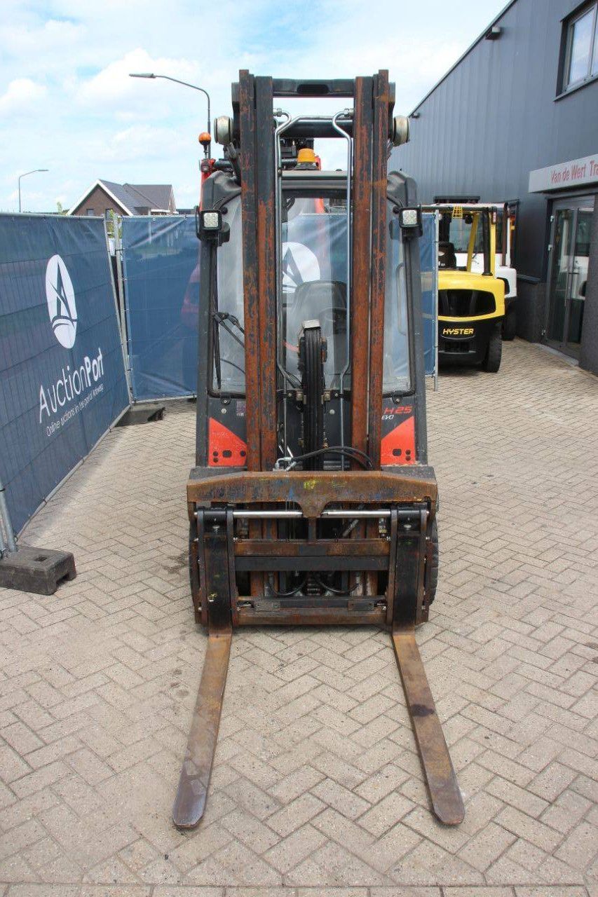 Forklift Fenwick-Linde H25T-02 LPG 2500kg 4.4m 2013