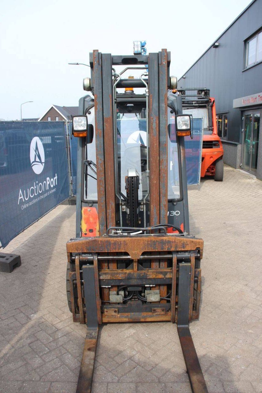 Linde H3OT-01 LPG Forklift 3000kg 5m 2011