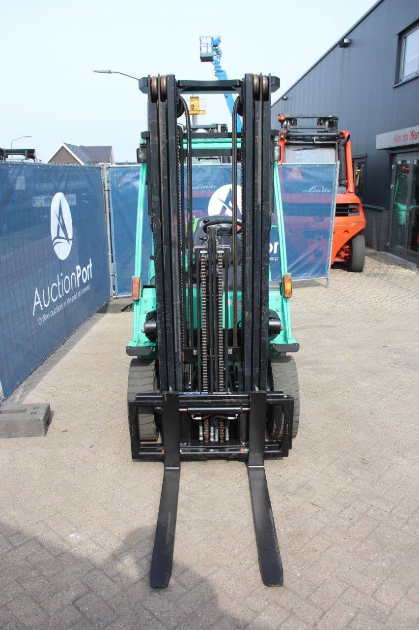 Forklift Mitsubishi FG25N LPG 2500kg 5.5m 2013
