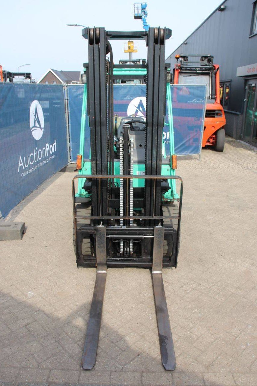 Gabelstapler Mitsubishi FG25N LPG 2500kg 5,5m 2012