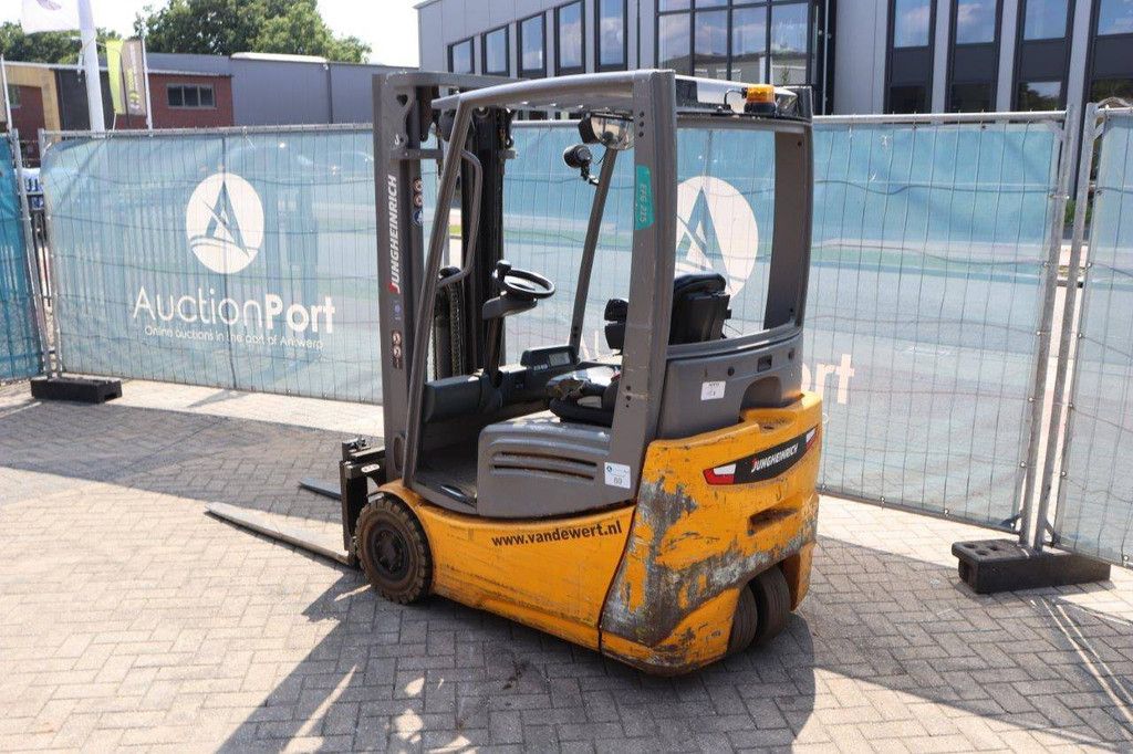 Gabelstapler Jungheinrich EFG215 Elektro 1500 kg 4,5 m 2016
