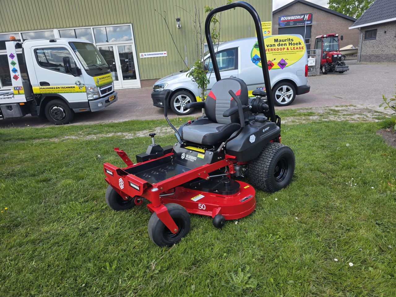 Zitmaaier BLUEBIRD ZTR 50L PRO (lease mogelijk)