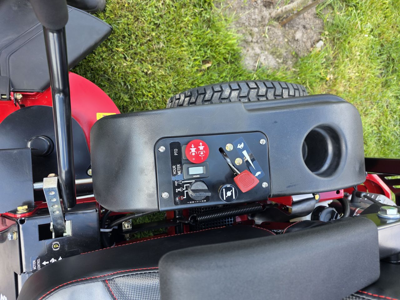 Zitmaaier BLUEBIRD ZTR 50L PRO (lease mogelijk)