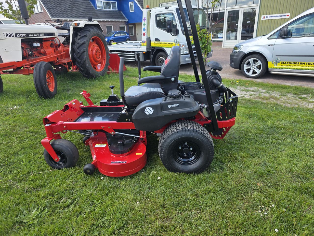 Zitmaaier BLUEBIRD ZTR 50L PRO (lease mogelijk)