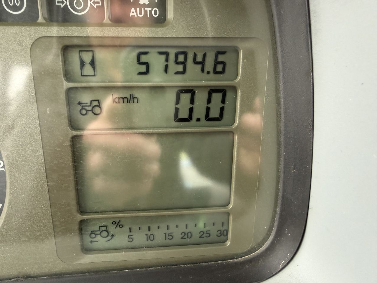 Deutz K610 met maar 5794 uur !!