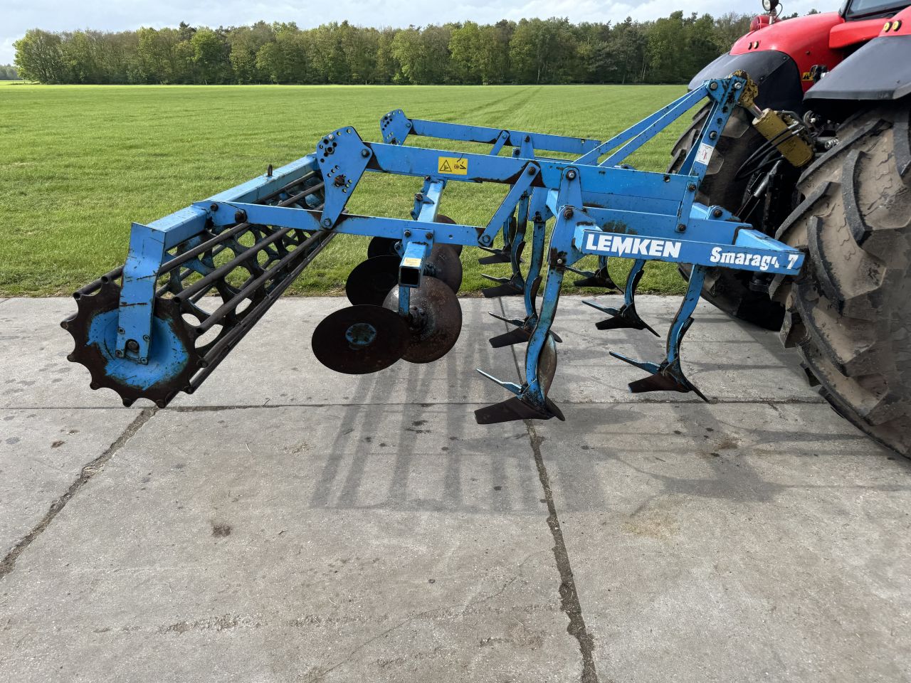 Lemken Smaragd 7/300 vleugelschaar cultivator buizenrol 3 meter