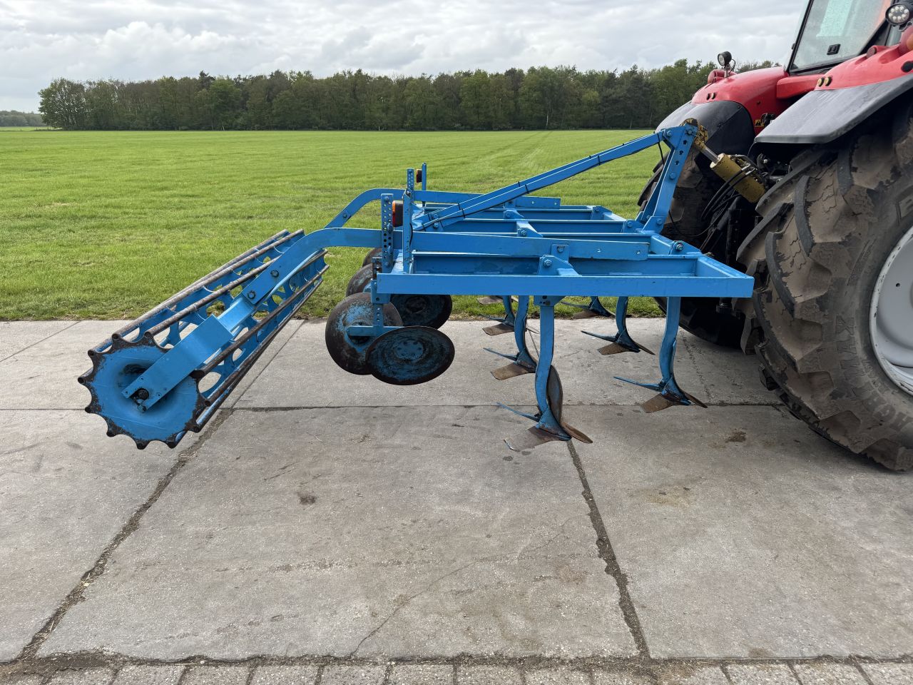 Lemken Smaragd 80/300 vleugelschaar cultivator 3 meter buizenrol