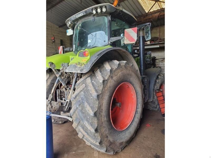 Claas AXION 830