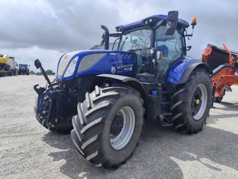 New Holland T7 270 AC