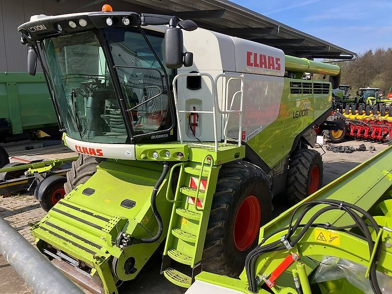 Claas Lion 770 *V1050*