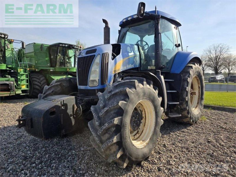 New Holland t8040