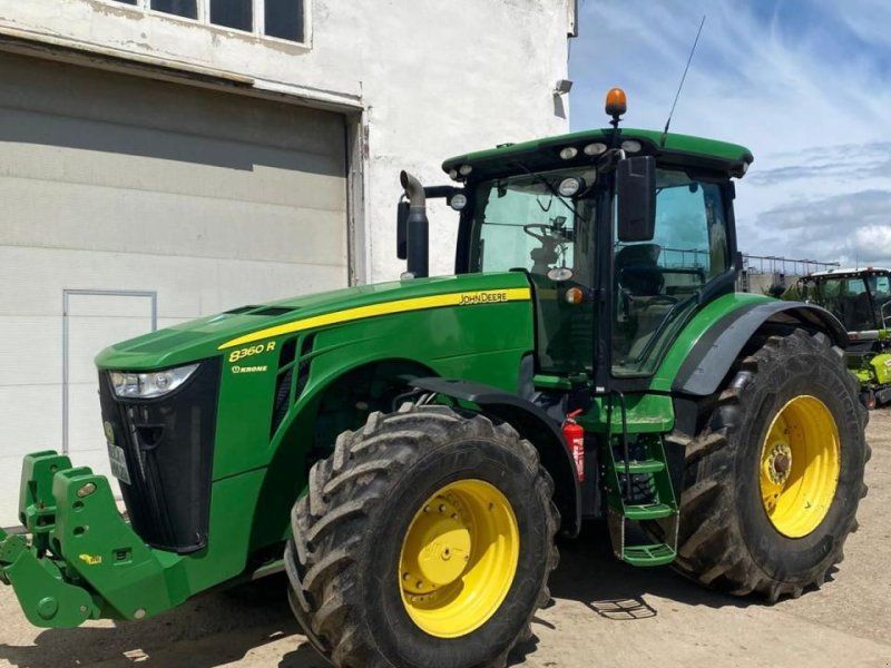 John Deere 8360R
