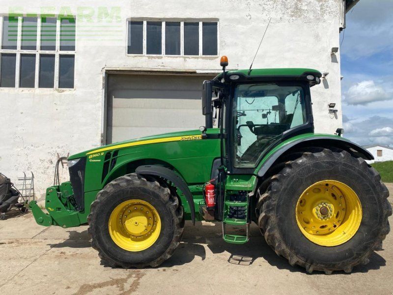 John Deere 8360R