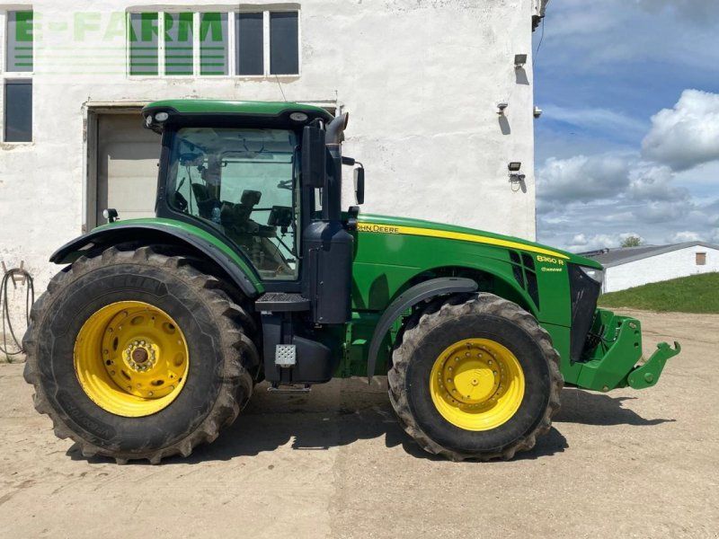 John Deere 8360R