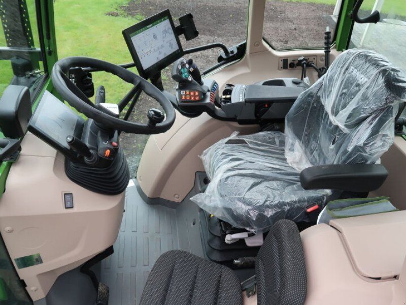 Fendt 211 Vario ProfiPlus