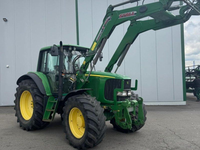 John Deere 6920