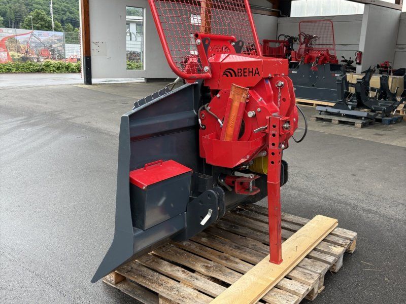 BEHA Gebr. Q650 m. 2m Rückeschild, Terra Funk, Neue Seilprüfung, Seil