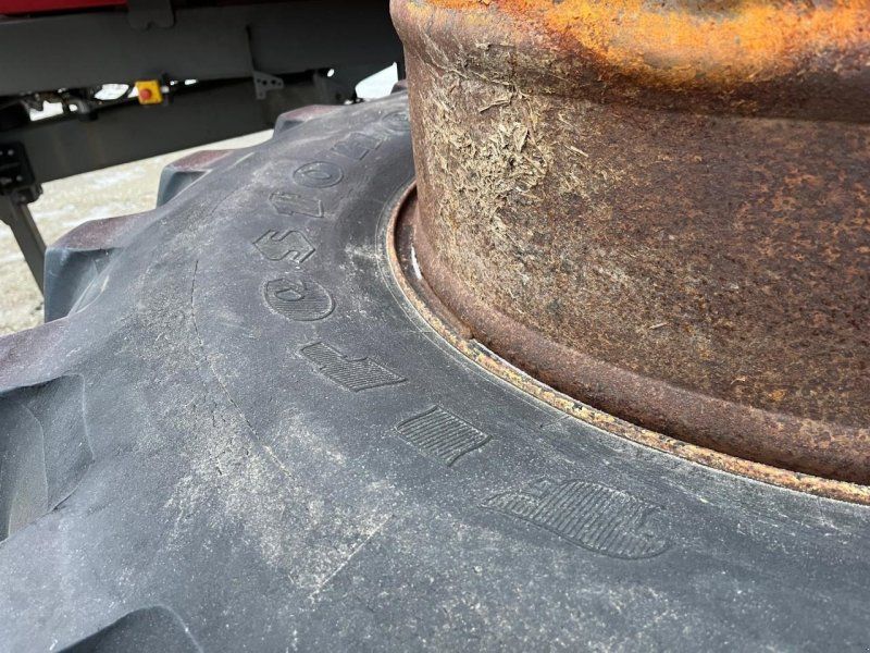 Firestone 600/70R30