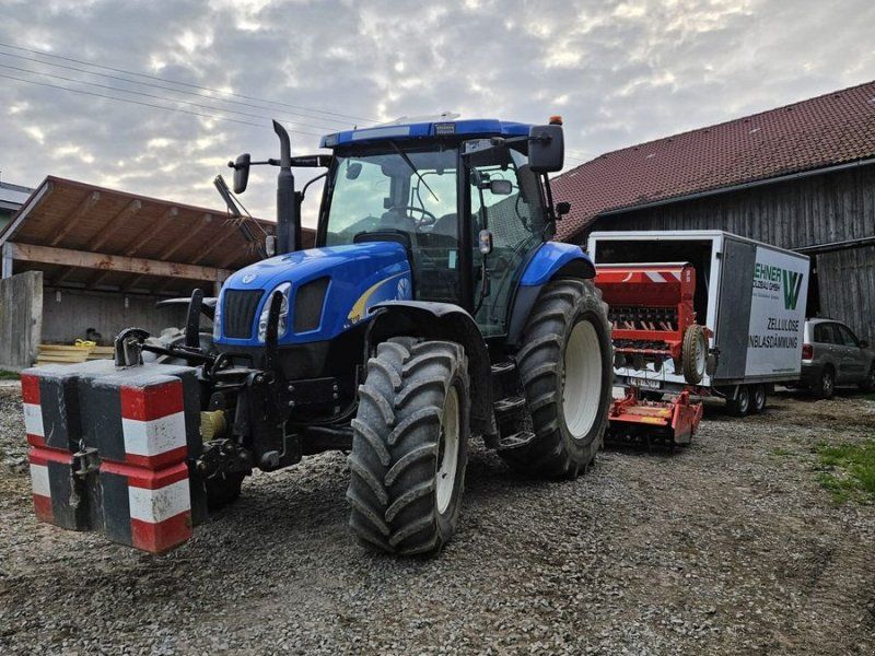New Holland TS110A Plus