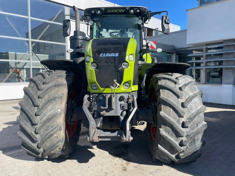 Claas Axion 950