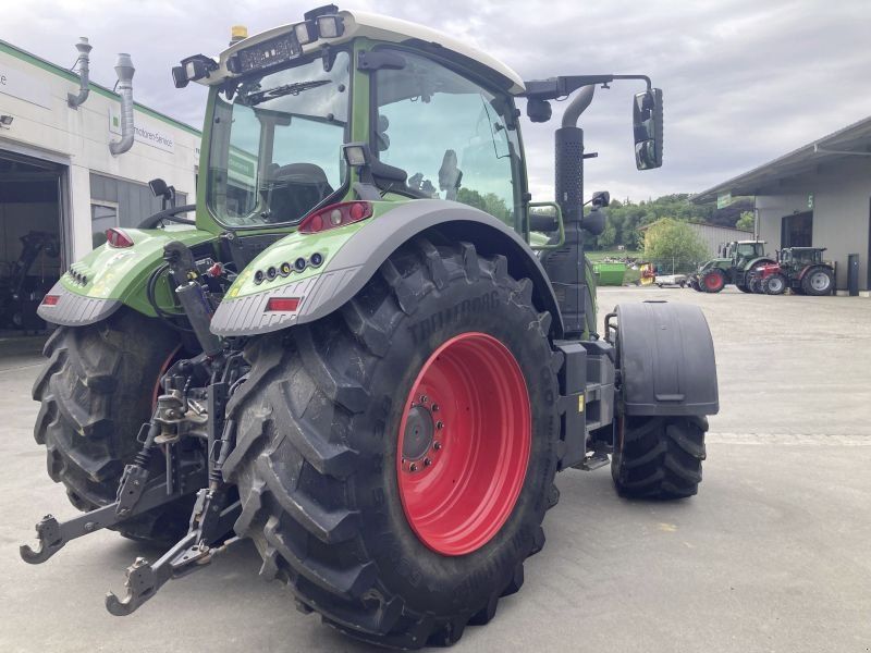 Fendt 724 VARIO S4 PROFI PLUS