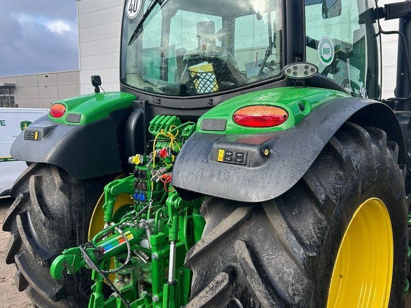John Deere 6R 150