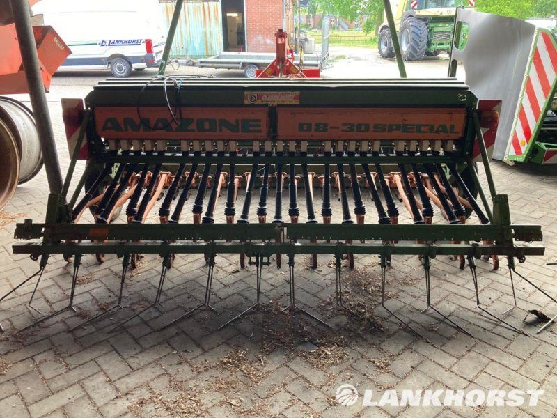 Amazone D 8  30 SPEZIAL