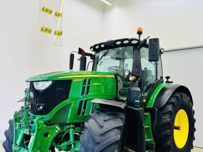 John Deere 6250R CommandPro