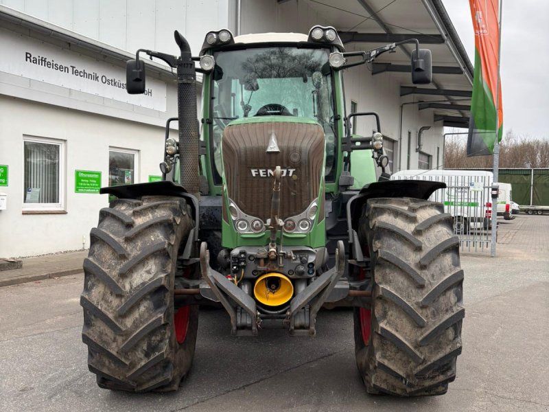 Fendt 824 Vario SCR