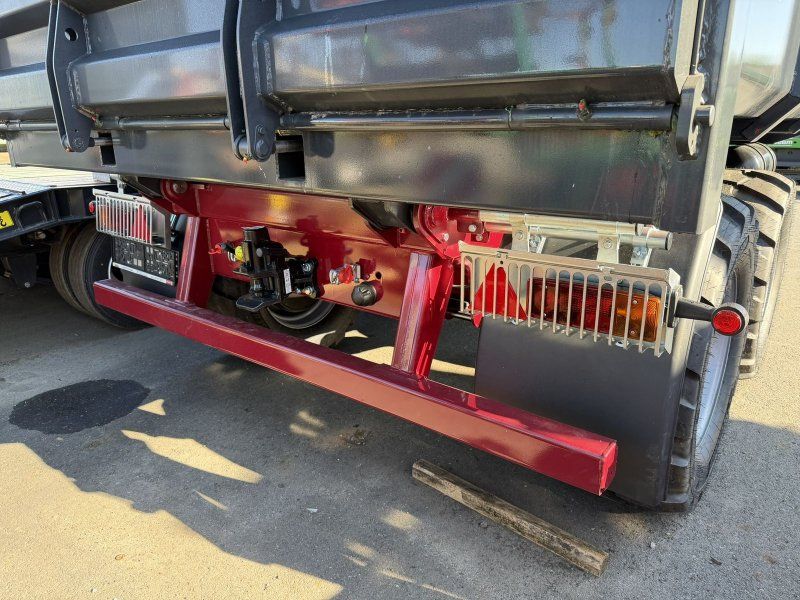 Pronar T 679/2