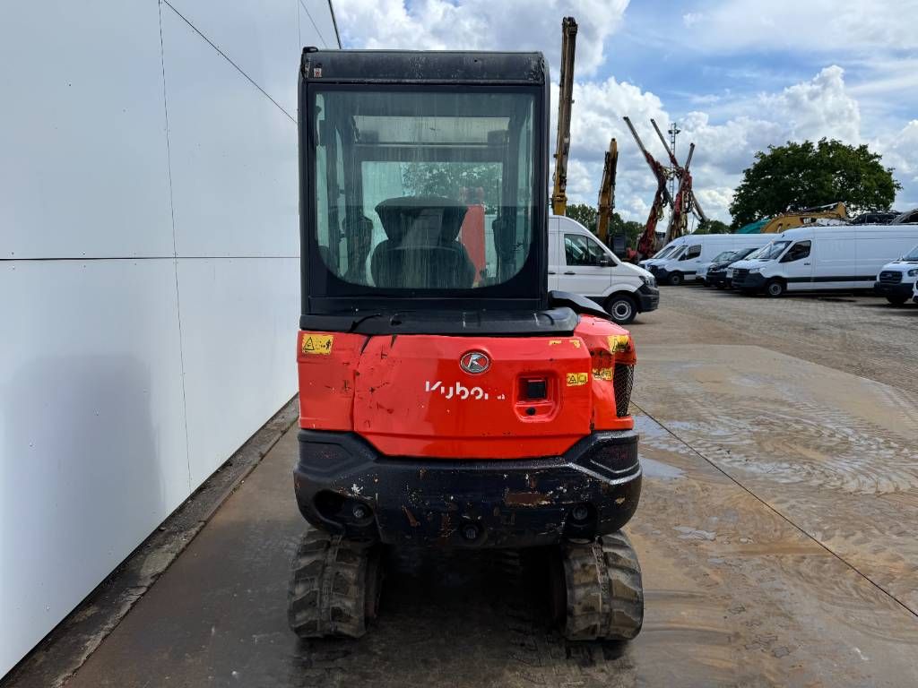 Kubota KX027-4 - Hammer Lines / Quick Coupler