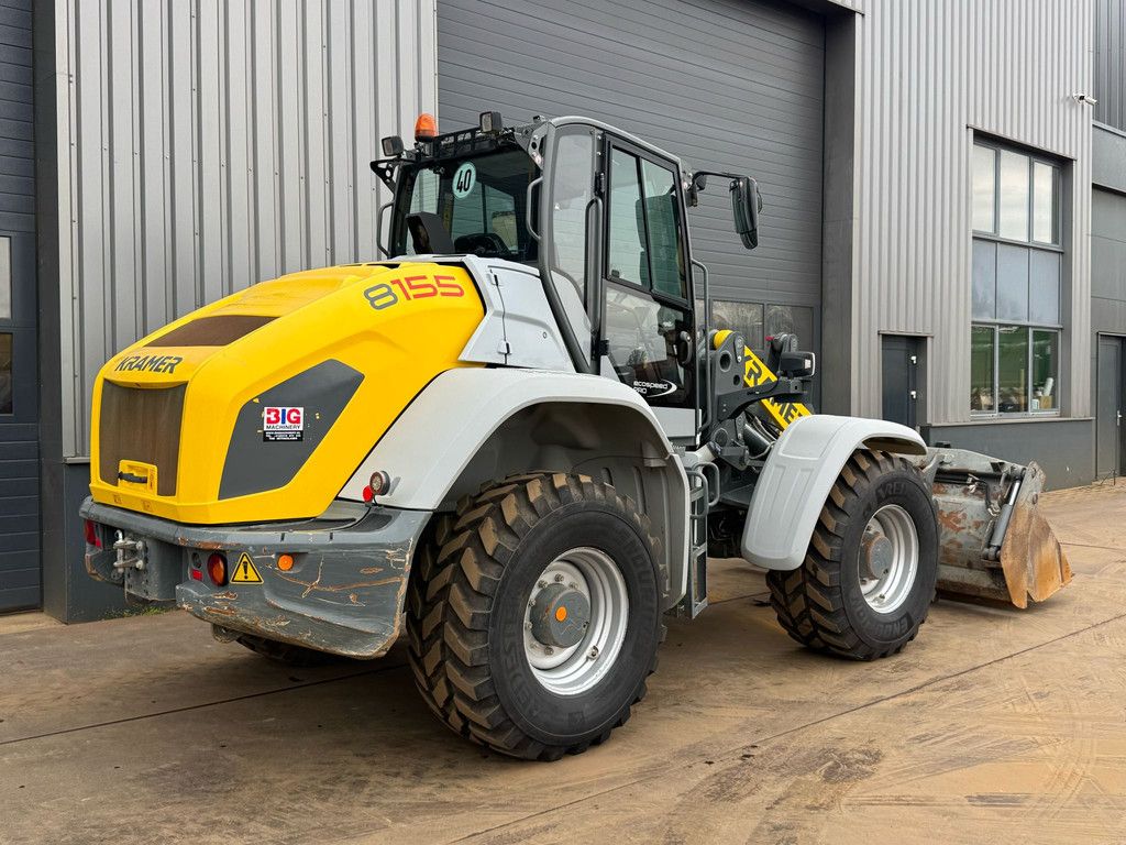 Kramer 8155 / Forks / bucket