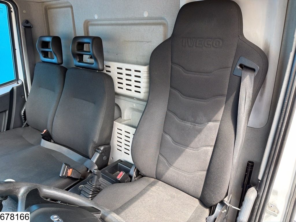 Iveco 160E21 EURO 6, Carrier, Chereau, Dhollandia