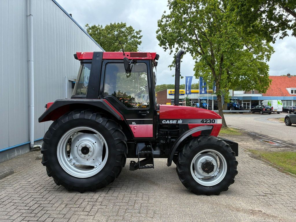 Case 4230XL
