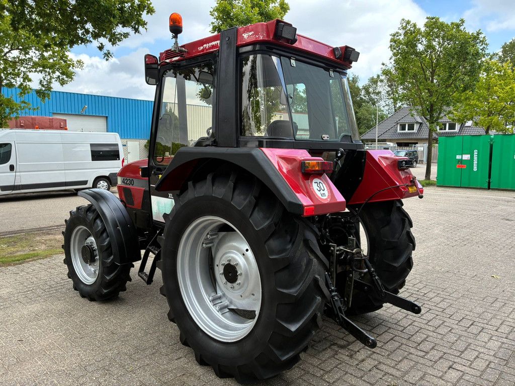 Case 4230XL