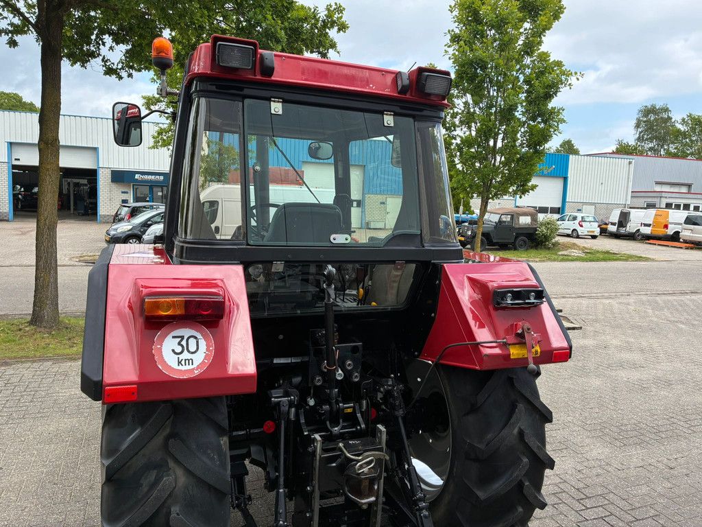 Case 4230XL